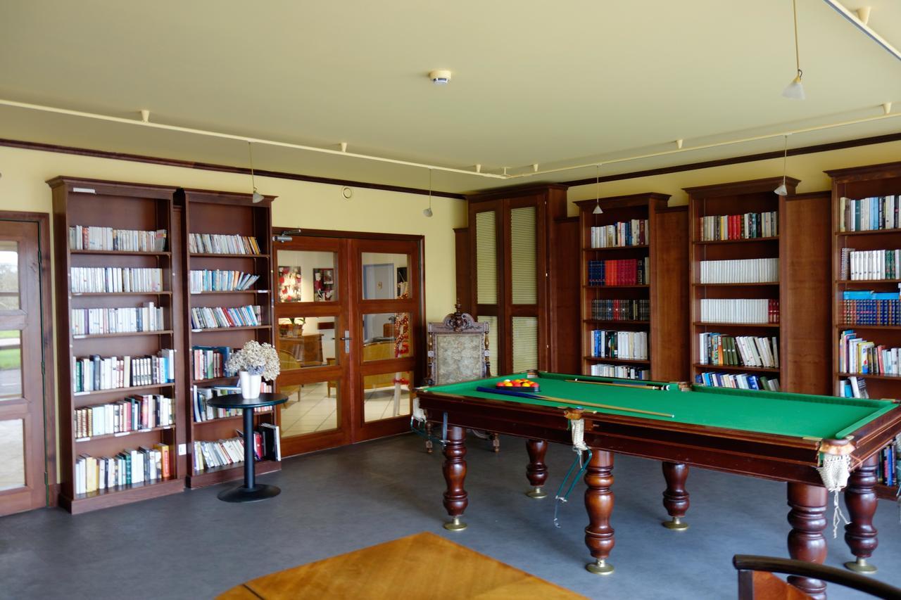 Domaine De Mont-Evray Hotel Nouan-le-Fuzelier Екстериор снимка